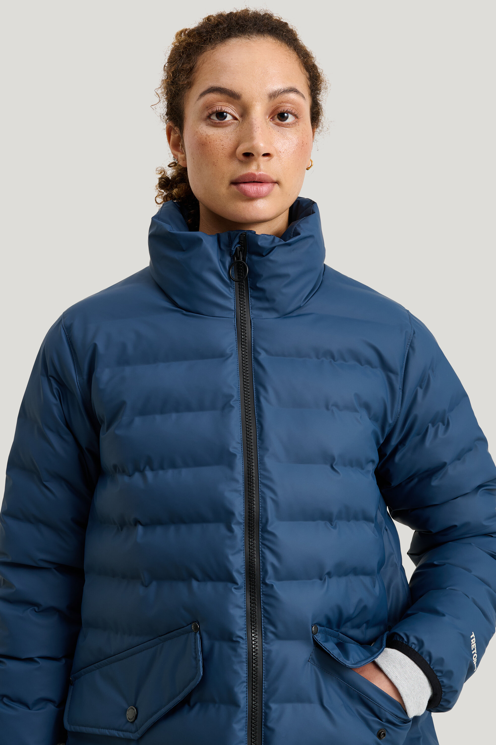 BASECAMP PU COAT